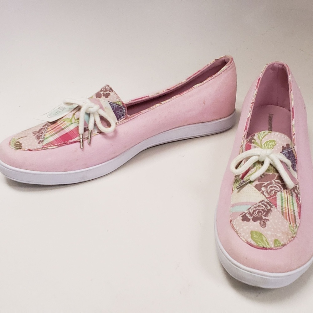 GRASSHOPPERS Purefit Comfort Slip On Sneakers